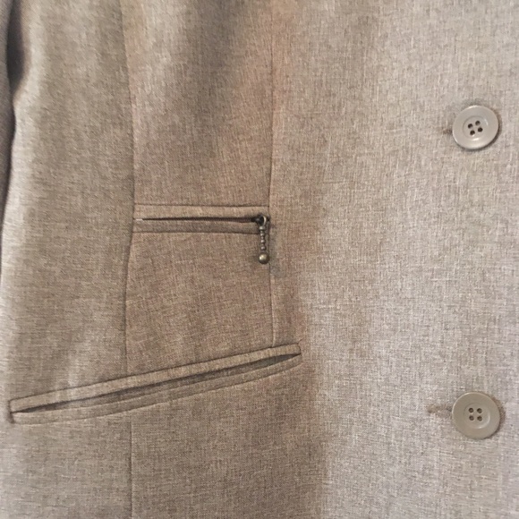 Jacket - Picture 2 of 4